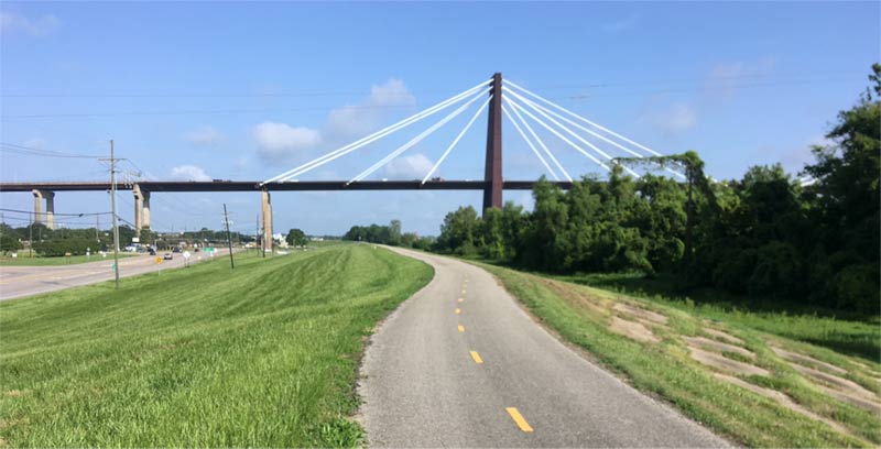 Mississippi River bike trail in New Orleans