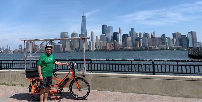 Sunride travels along the Hudson River offering spectacular views of New York City from Jersey
